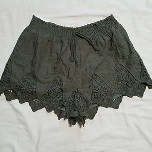 Mudd olive color eyelet shorts NWT